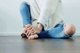 Jaclyn Cave, Naturopath