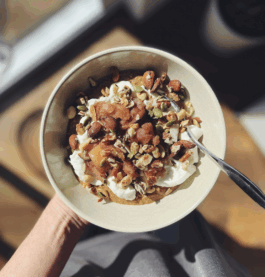 Jaclyn Cave, Naturopath