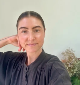 Jaclyn Cave, Naturopath