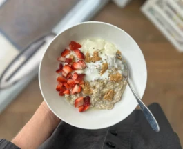 Jaclyn Cave, Naturopath