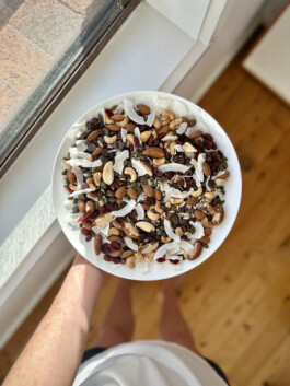 Jaclyn Cave, Naturopath