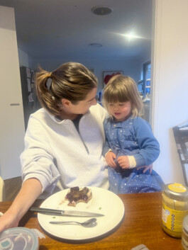 Jaclyn Cave, Naturopath